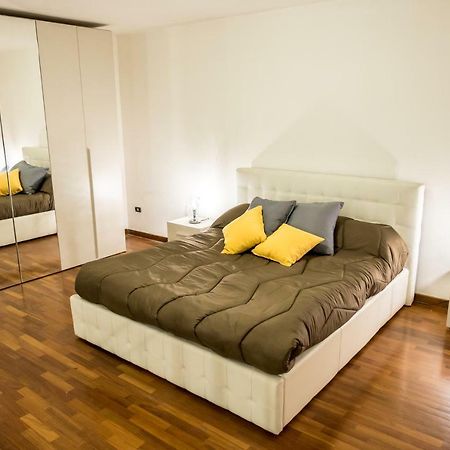 Il Salotto Di Nonna Cornelia 2 Hotel Napels Buitenkant foto