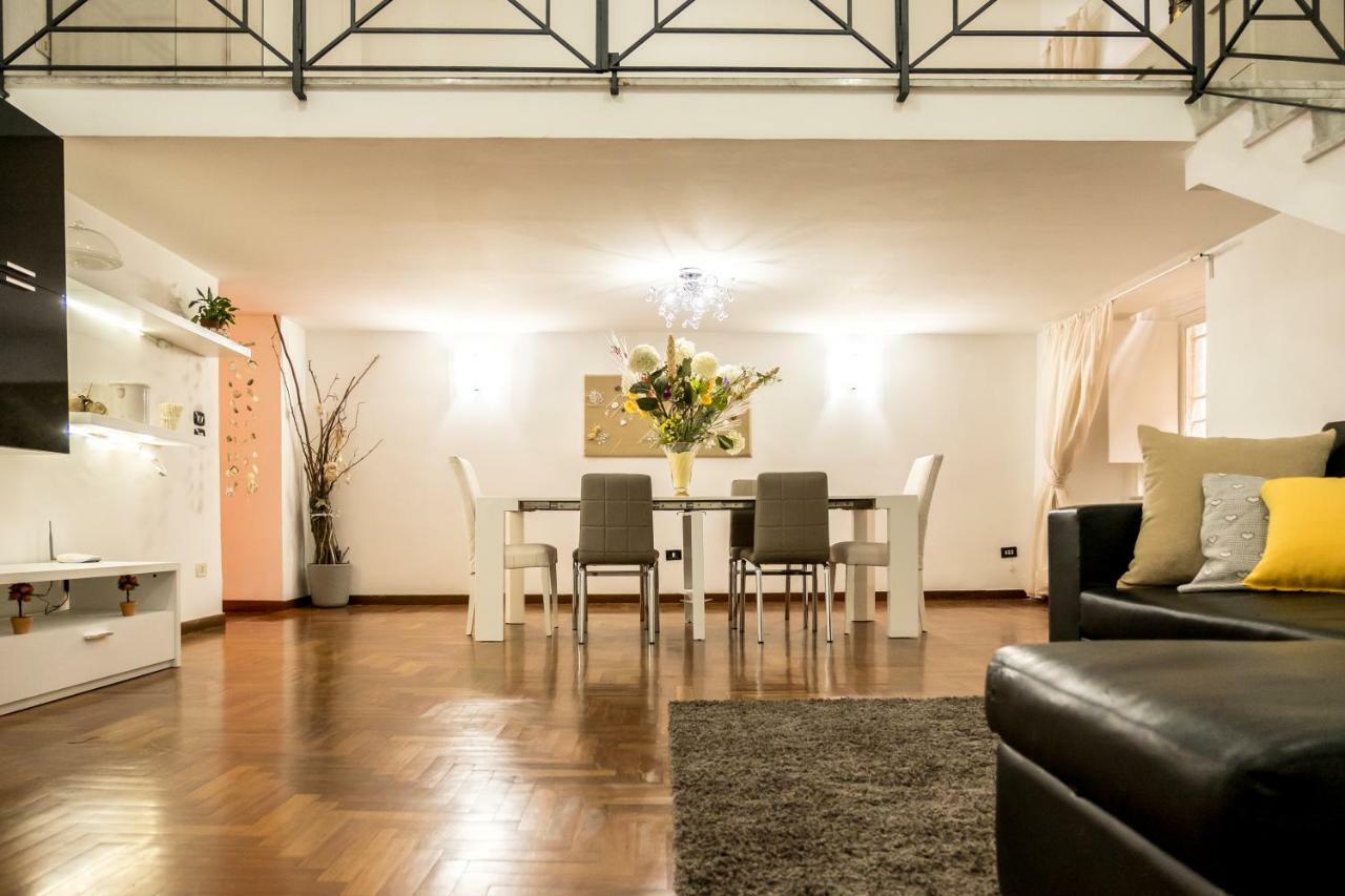 Il Salotto Di Nonna Cornelia 2 Hotel Napels Buitenkant foto