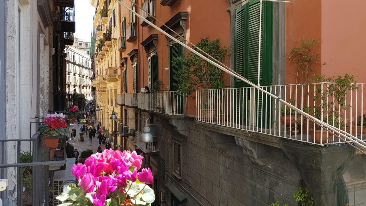 Il Salotto Di Nonna Cornelia 2 Hotel Napels Buitenkant foto